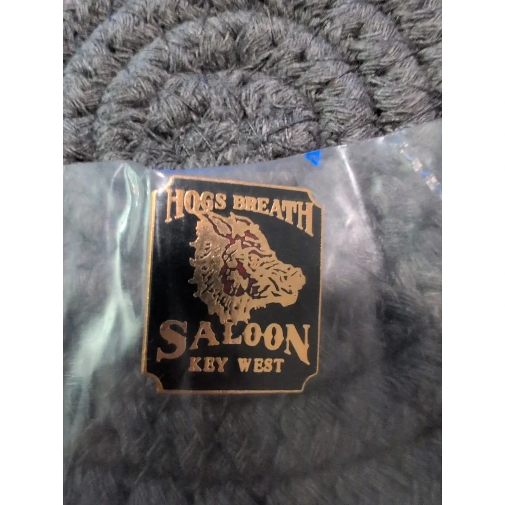 Hogs Breath Saloon Key West Bar Mascot Travel Souvenir‎ Lapel PIN 7/8